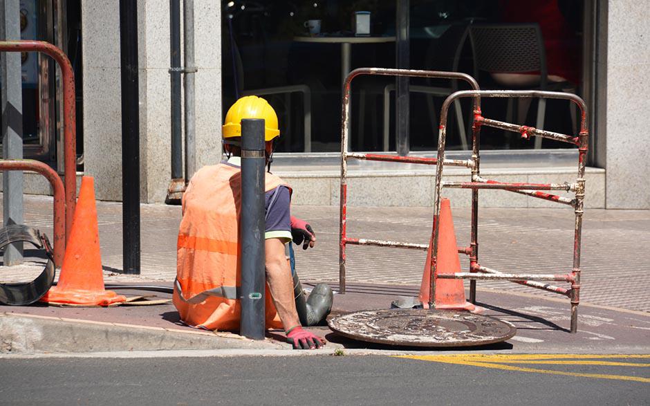 pompe déboucheur wc Sèvres